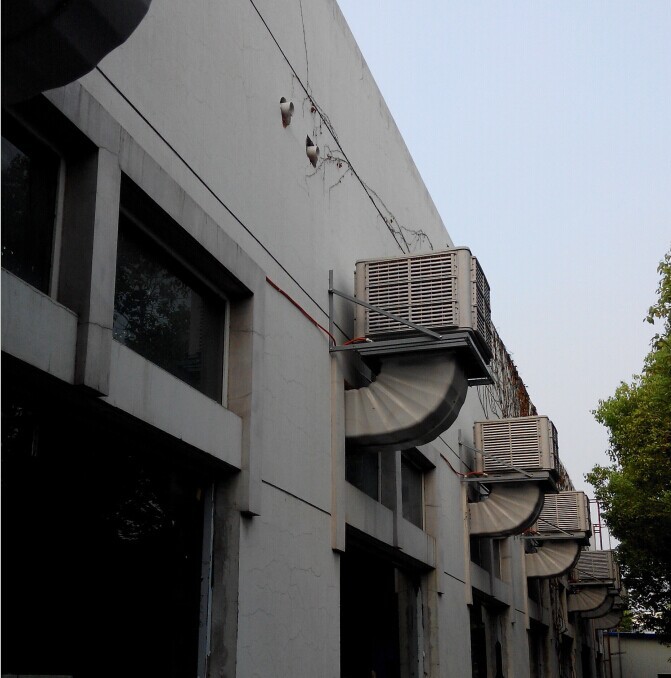 塑料瓶盖厂怎么降温工位送风系统设计 五金加工车间降温通风方案 五金加工车间降温通风方案 机械配件厂房降温换气设备安装 机械配件厂房降温换气设备安装 橡胶传送带厂高温怎么通风降温? 橡胶传送带厂高温怎么通风降温? 纺织厂工位管道送风降温方法 纺织厂工位管道送风降温方法 车间厂房降温为什么选择环保空调 车间厂房降温为什么选择环保空调 鱼粉饲料车间排风降温除臭方法 鱼粉饲料车间排风降温除臭方法 门窗厂降温怎么做?工厂送风降温案例 门窗厂降温怎么做?工厂送风降温案例 塑料瓶盖厂怎么降温工位送风系统设计 五金加工车间降温通风方案 五金加工车间降温通风方案 机械配件厂房降温换气设备安装 机械配件厂房降温换气设备安装 橡胶传送带厂高温怎么通风降温? 橡胶传送带厂高温怎么通风降温? 纺织厂工位管道送风降温方法 纺织厂工位管道送风降温方法 车间厂房降温为什么选择环保空调 车间厂房降温为什么选择环保空调 鱼粉饲料车间排风降温除臭方法 鱼粉饲料车间排风降温除臭方法 门窗厂降温怎么做?工厂送风降温案例 门窗厂降温怎么做?工厂送风降温案例